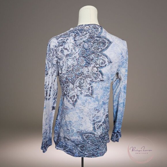 Kiara Aqua Embellished V-Neck Long Sleeve Top M โ Boho Blue Paisley - Picture 2 of 8